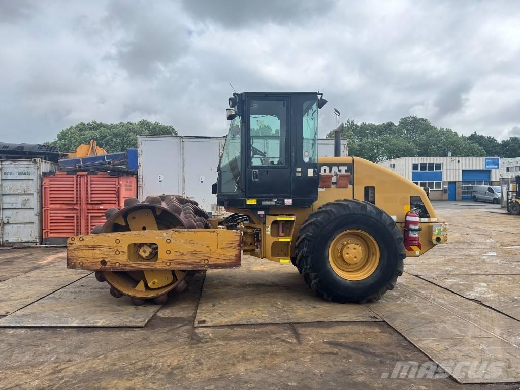CAT CP 533 E Ühe trumliga rullid