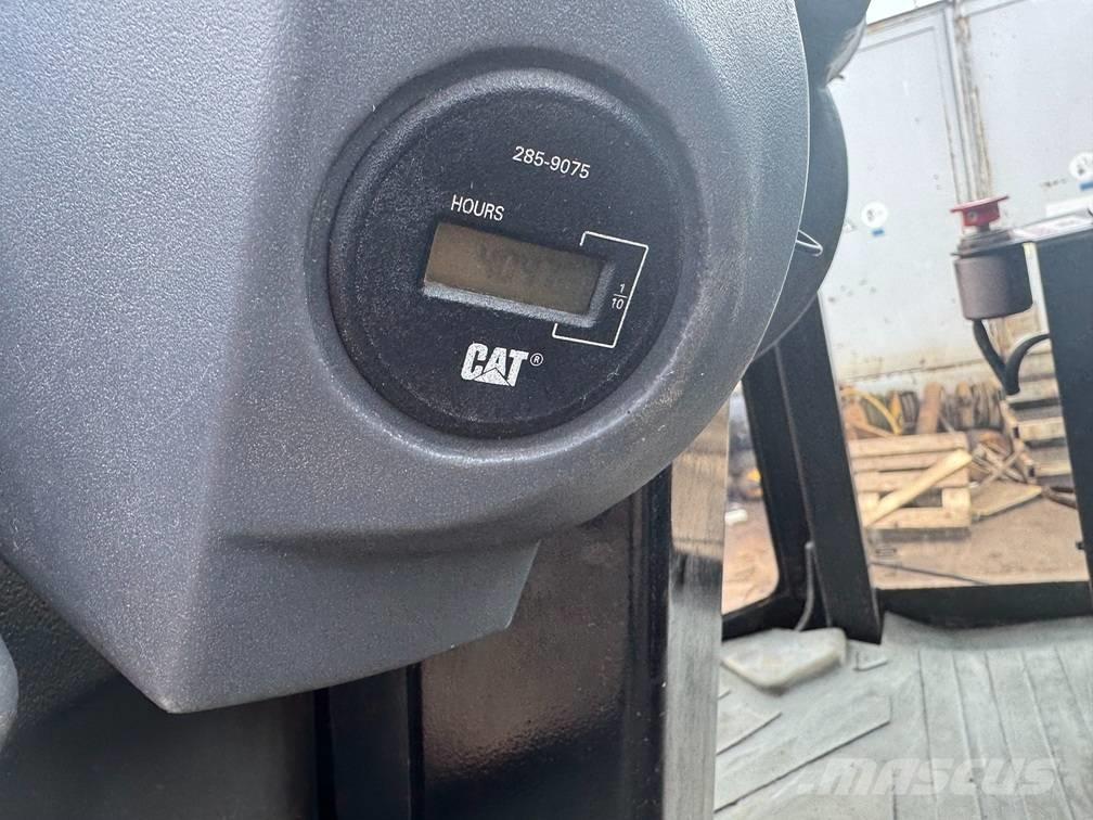 CAT CP 533 E Ühe trumliga rullid
