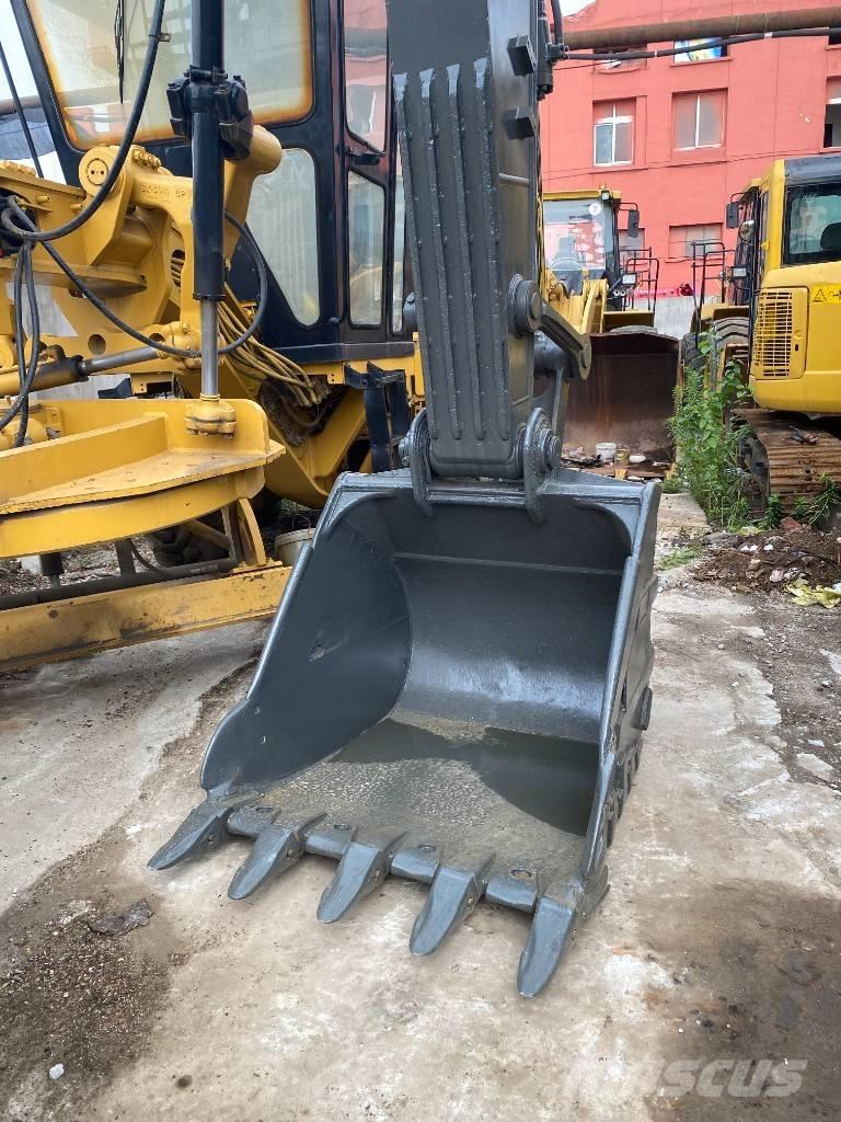 Volvo EC 210 B LC Roomikekskavaatorid