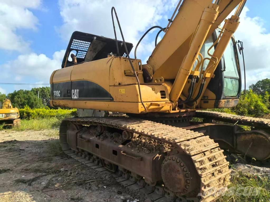 CAT 330C Väikeekskavaatorid 7t-12t