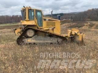CAT D6N Buldooserid