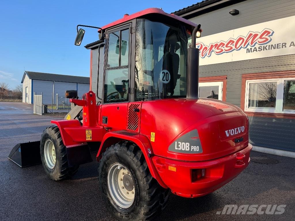 Volvo L30 Pro-10 Rataslaadurid