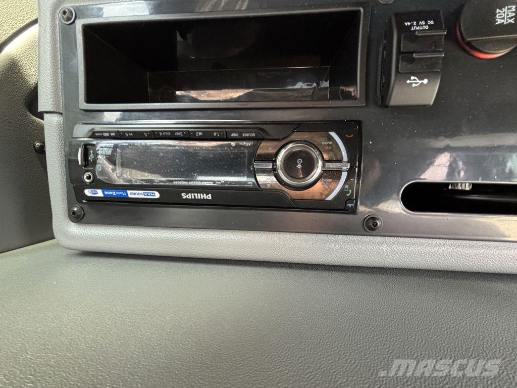 Yanmar B95W Väikeekskavaatorid 7t-12t