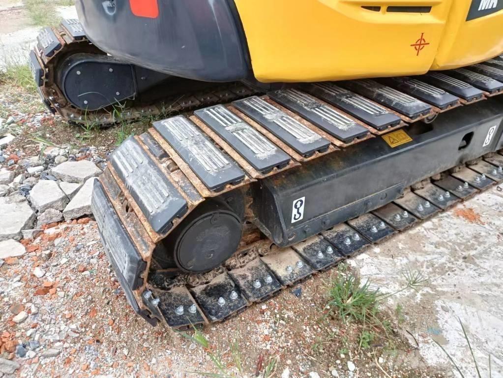 Komatsu PC 55 MR Roomikekskavaatorid