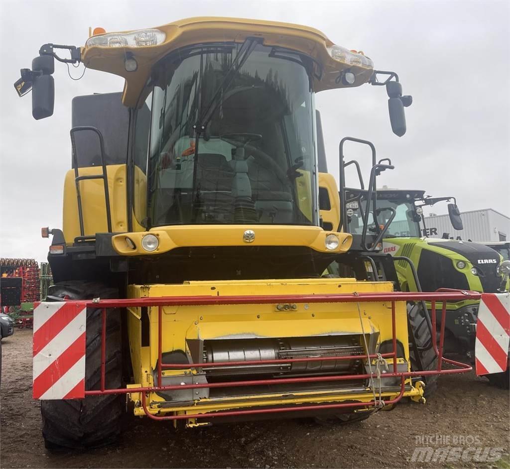 New Holland CR 980 Teraviljakombainid