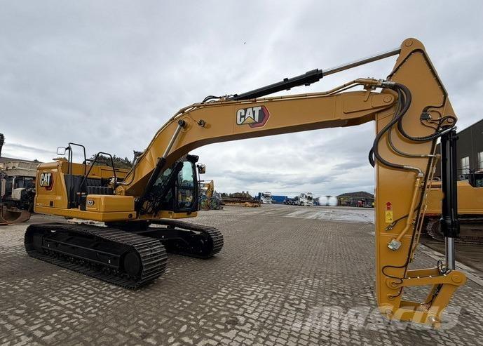 CAT 323-07 Roomikekskavaatorid