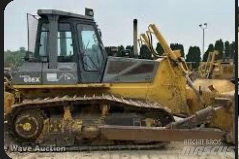 Komatsu D 65 EX 12 Buldooserid