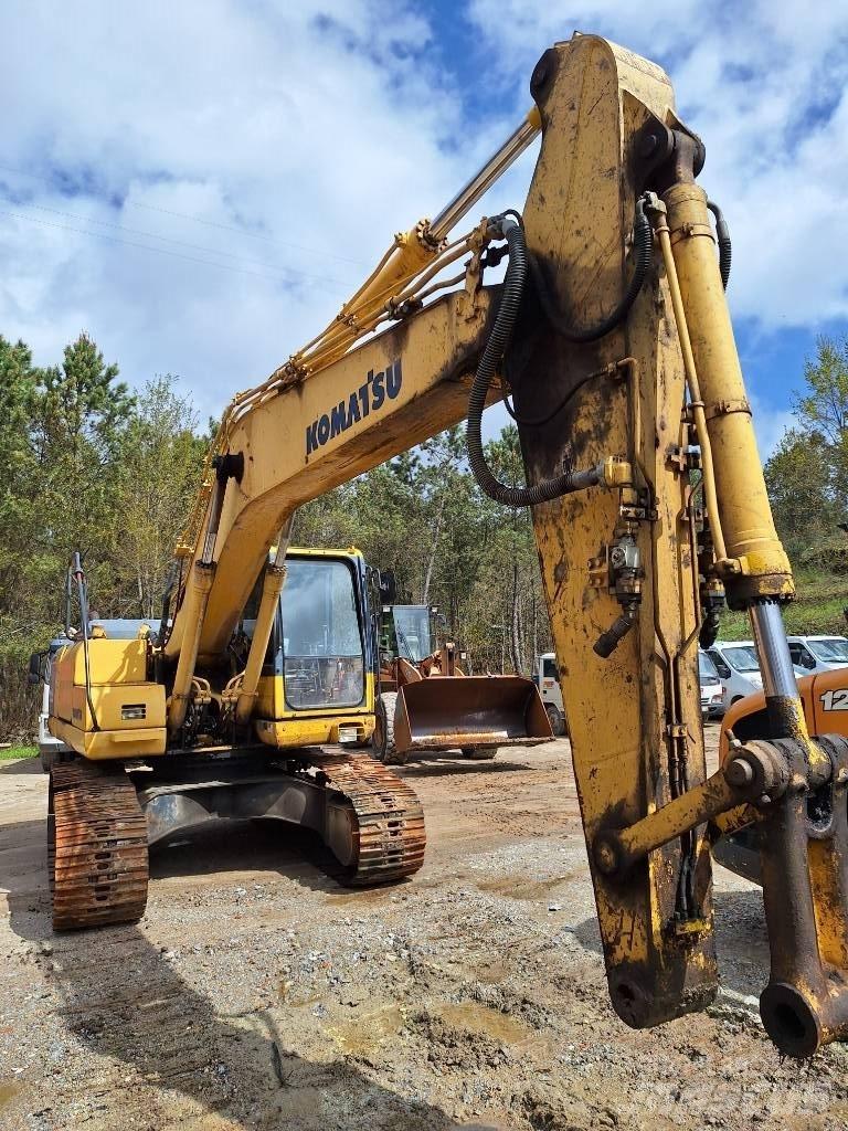 Komatsu PC 210 LC-8K Roomikekskavaatorid