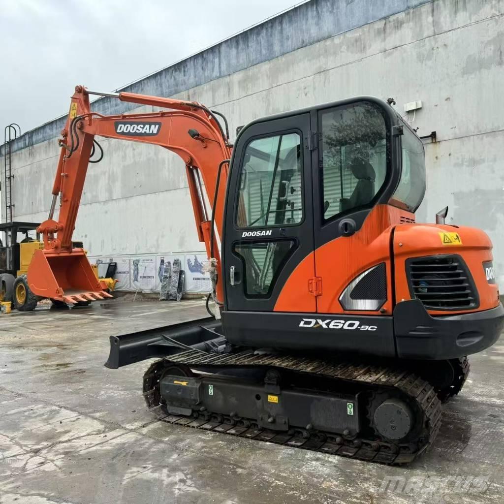 Doosan DX 60-9 C Miniekskavaatorid < 7 t
