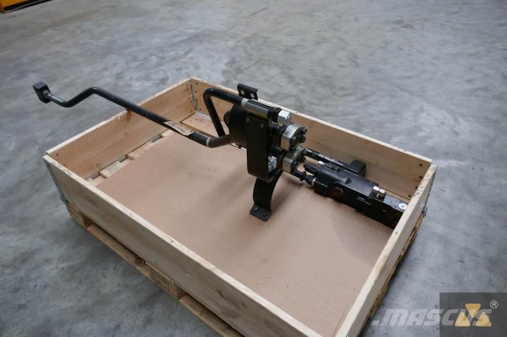 CAT 352-7143 Muud osad