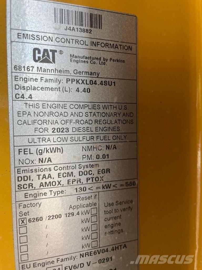 CAT MH3024 Materjalikäitlusmasinad