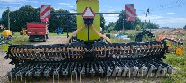 Junkkari W600 Külvik-äkked