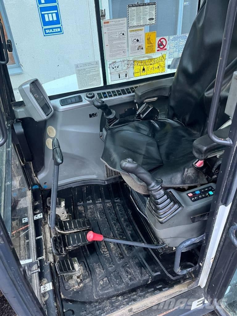 Bobcat E 60 Miniekskavaatorid < 7 t