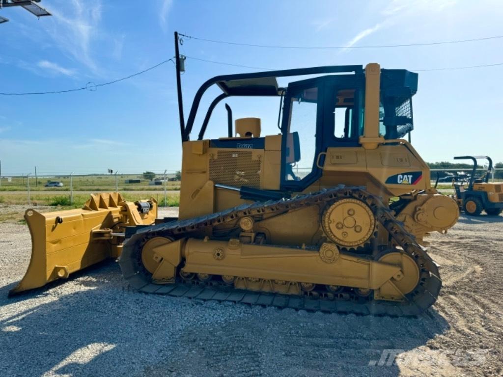 CAT D 6 M LGP Buldooserid