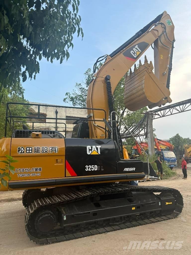 CAT CAT325D Roomikekskavaatorid