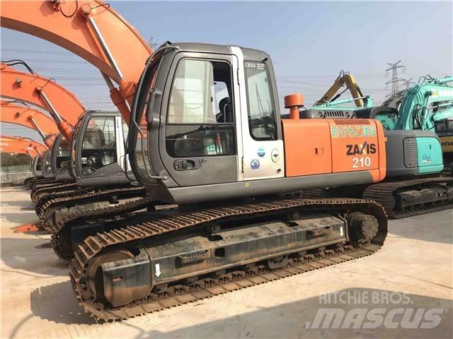 Hitachi ZX 210 Roomikekskavaatorid
