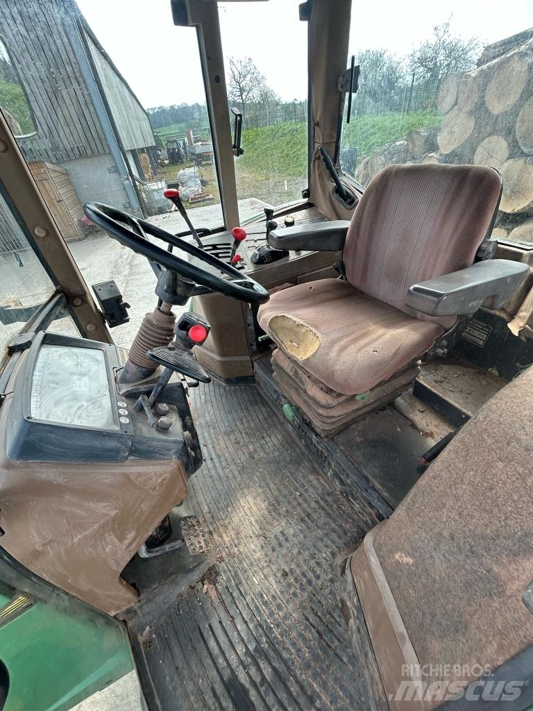John Deere 6400 Kompakttraktorid
