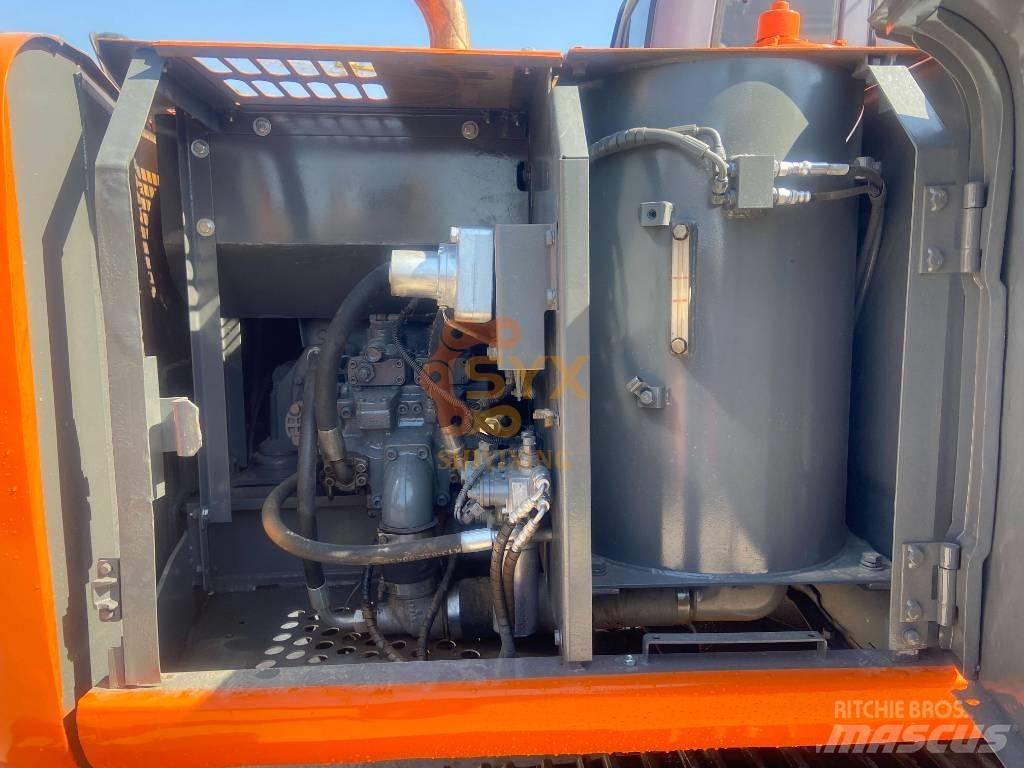 Hitachi EX 120 Roomikekskavaatorid