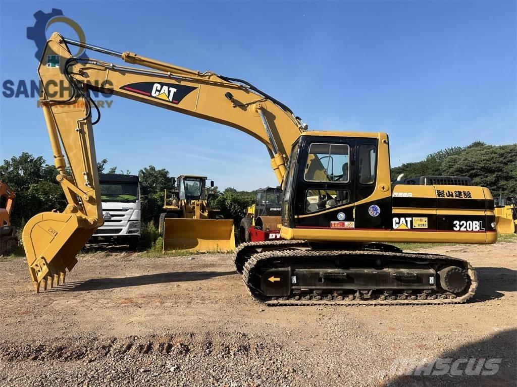 CAT 320 B L Roomikekskavaatorid