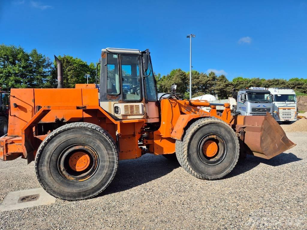 Hitachi FR 130 Rataslaadurid