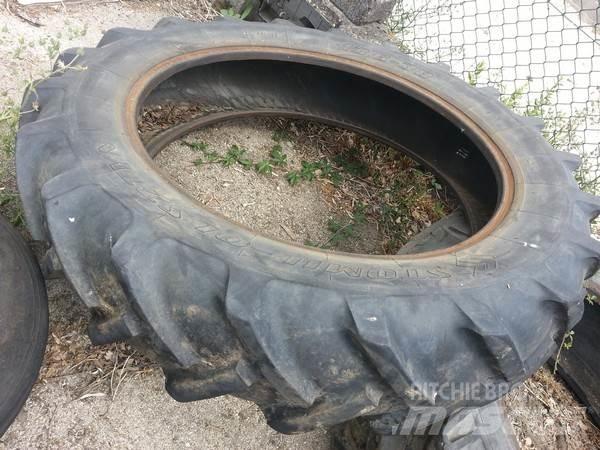  Pneu 13.6-38 Rehvid, rattad ja veljed