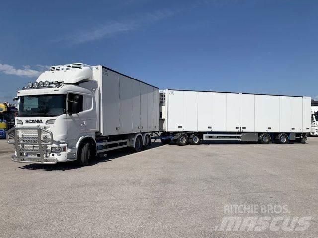Scania R520 6x2 Furgoonautod