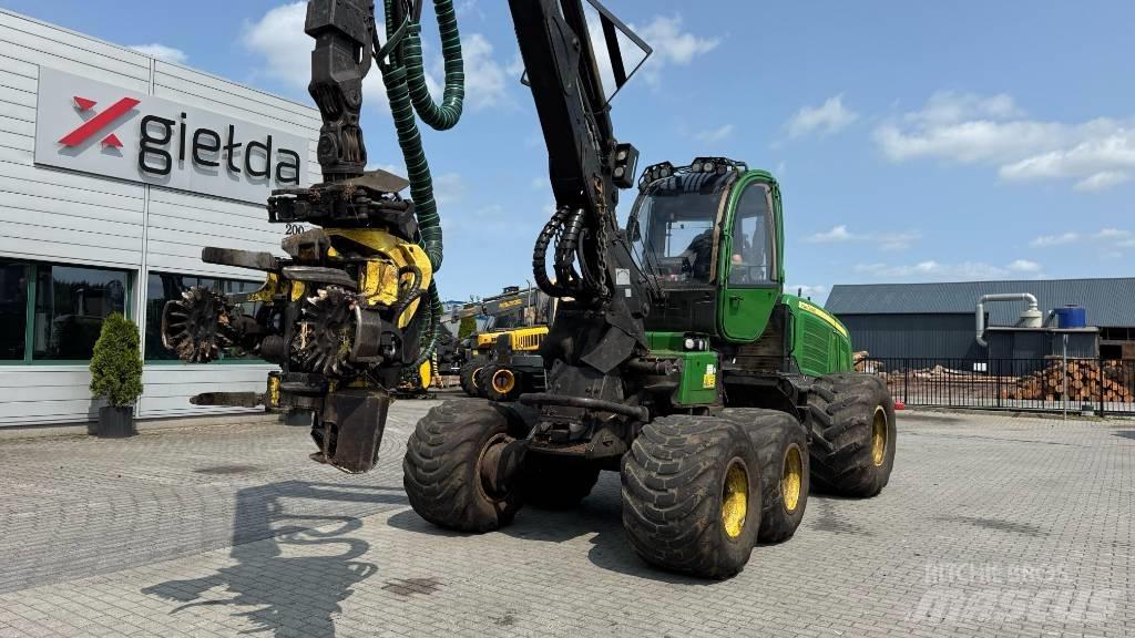John Deere 1070 E Harvesterid