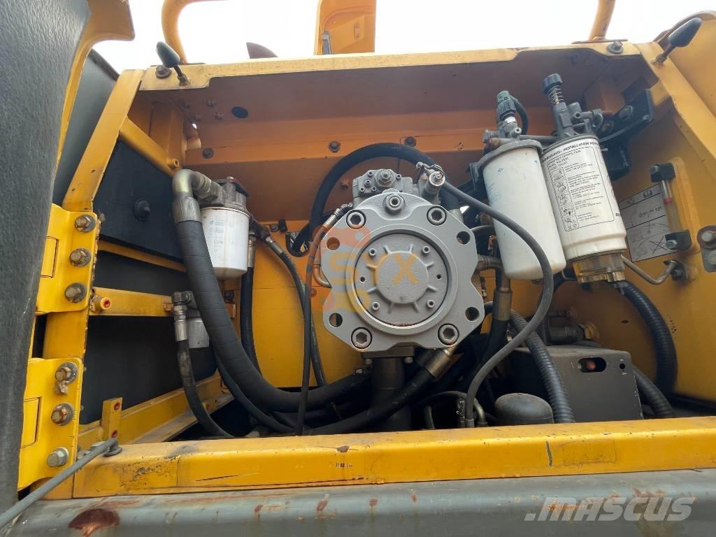 Volvo EC 460 B Roomikekskavaatorid