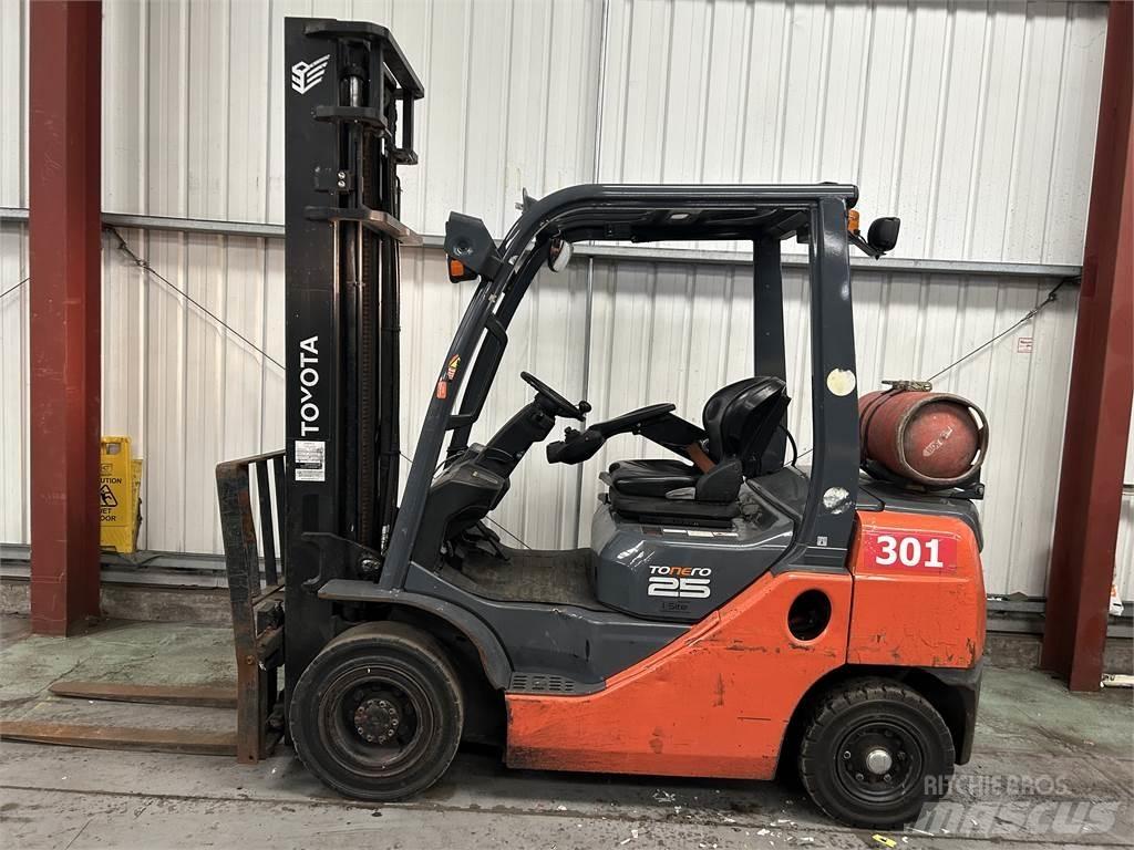 Toyota 02-8FGF25 Gaasitõstukid