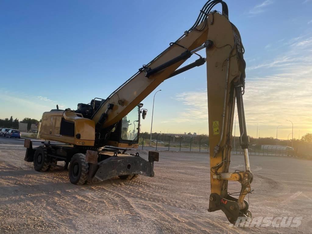 CAT MH 3022 Materjalikäitlusmasinad