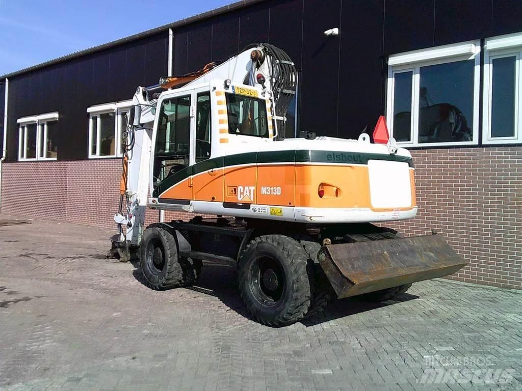 CAT M313D Ratasekskavaatorid