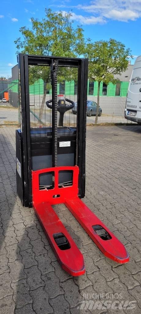 Hyster S 1.0 E Kahveltõstukid - muud