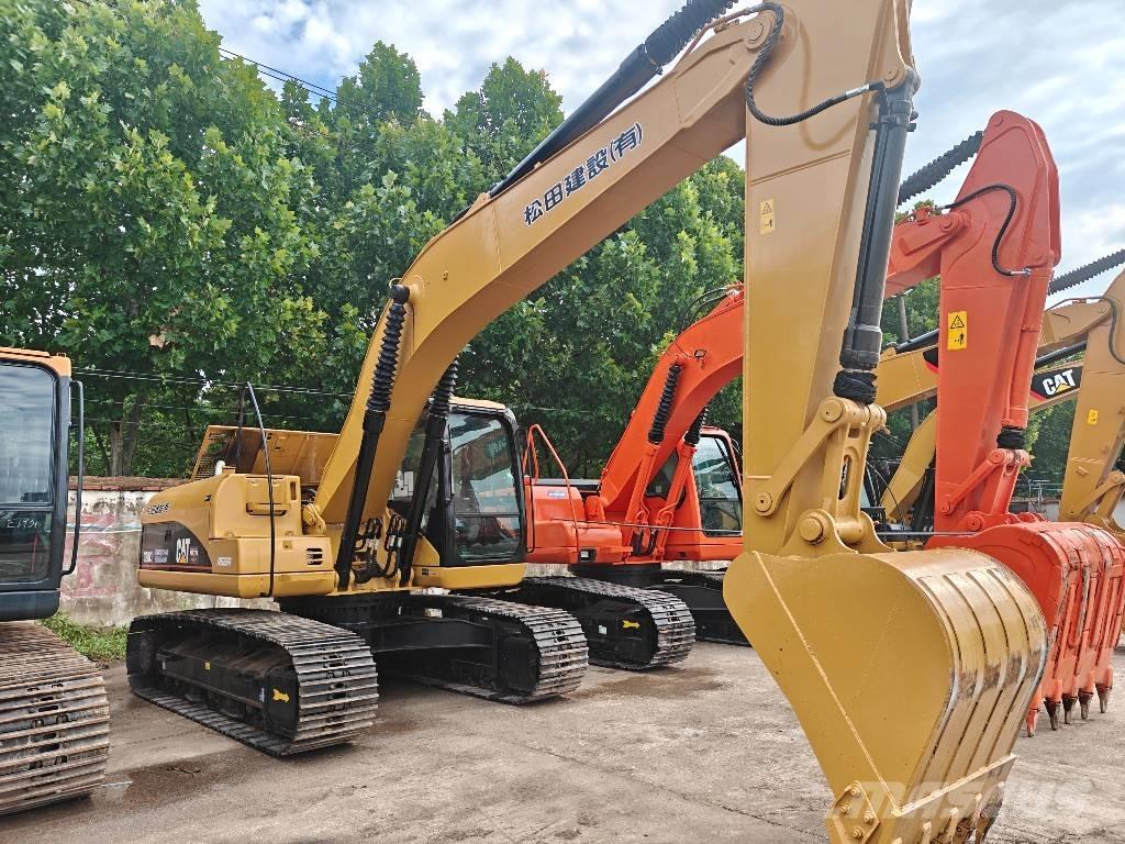 CAT 320C Roomikekskavaatorid