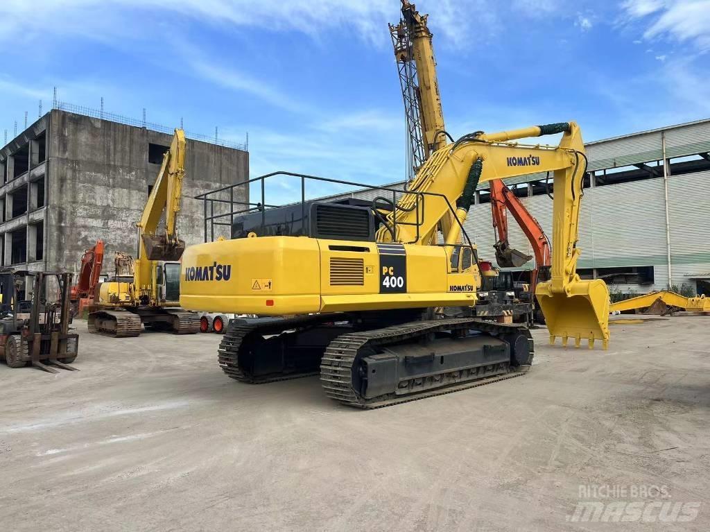 Komatsu PC 400-7 Roomikekskavaatorid