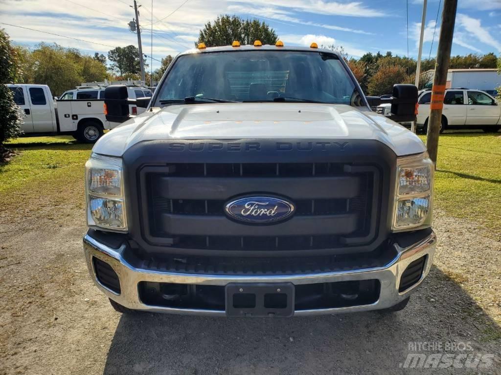 Ford F 350 XL SD Madelautod