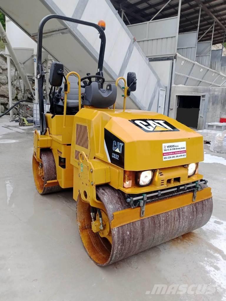 CAT CB 32 Tandemrullid