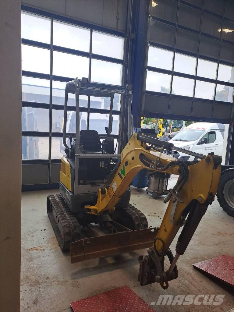 Wacker Neuson EZ17e Roomikekskavaatorid