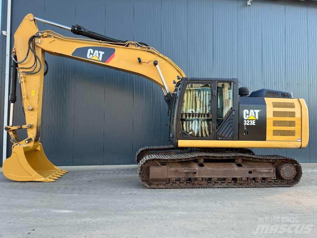 CAT 323 EL Roomikekskavaatorid