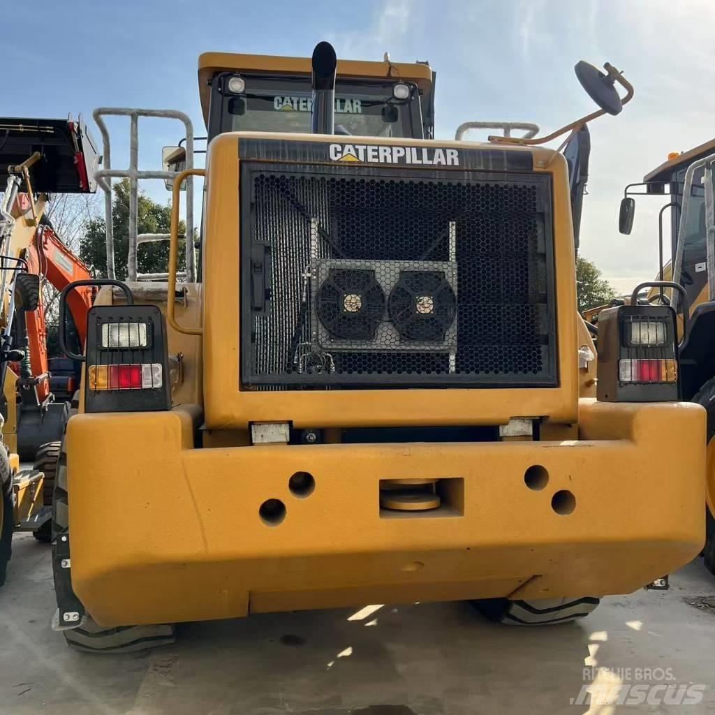 CAT 966 H Rataslaadurid