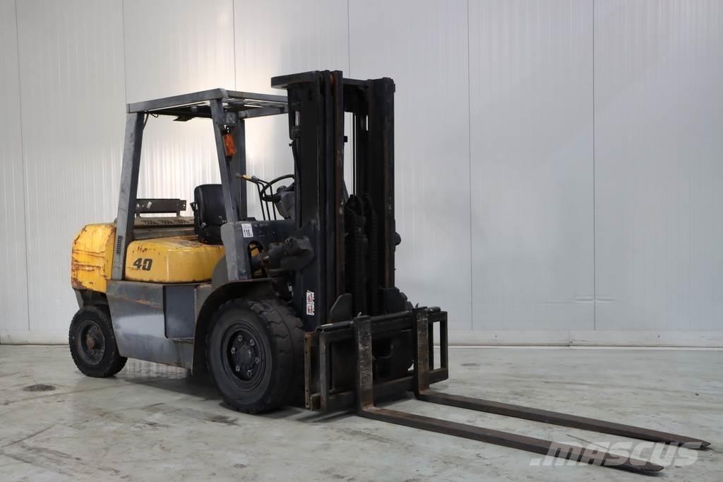 TCM FD40T2 Diiseltõstukid