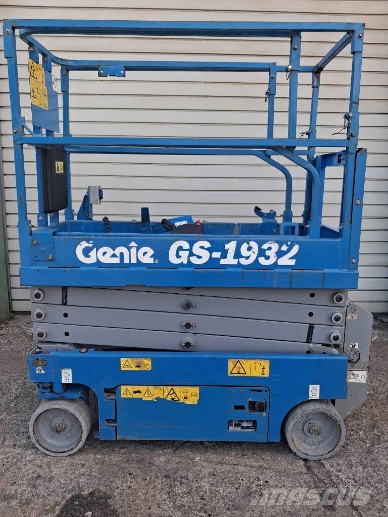 Genie GS 1932 Käärtõstukid