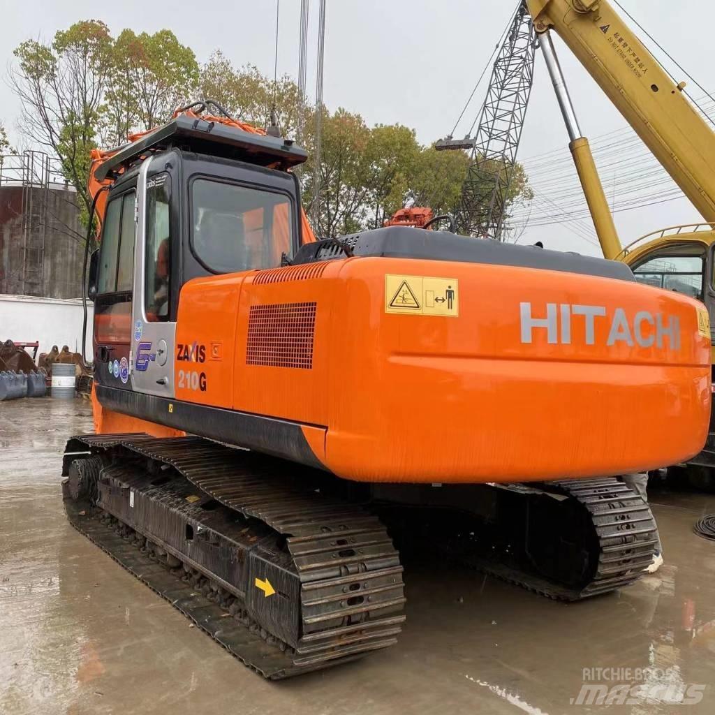 Hitachi ZX 210 Roomikekskavaatorid