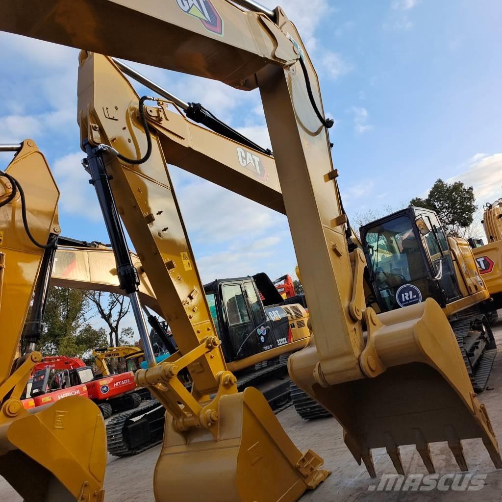 CAT 320 D Roomikekskavaatorid