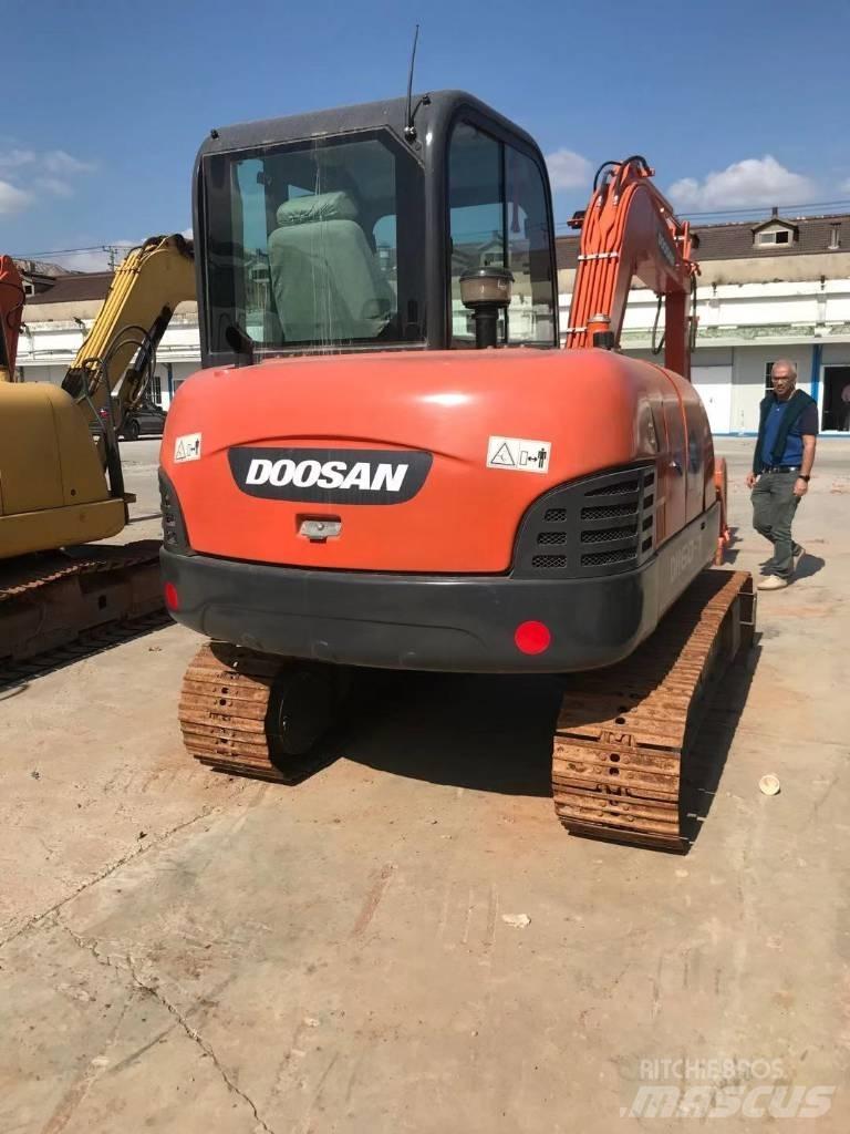 Doosan dx60 Roomikekskavaatorid