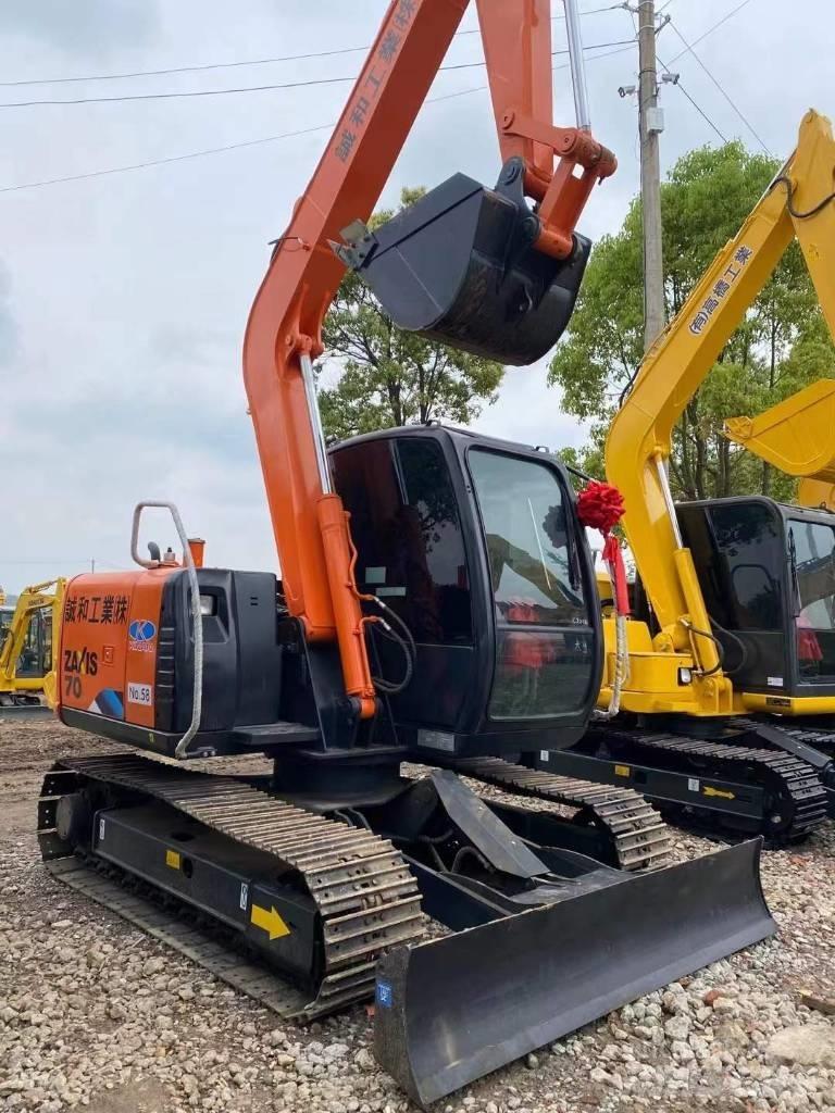 Hitachi Zaxis 70 Roomikekskavaatorid