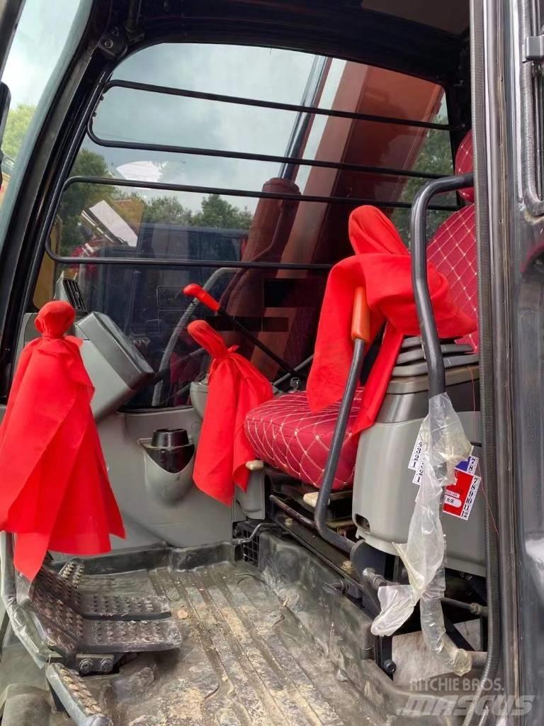 Hitachi Zaxis 70 Roomikekskavaatorid