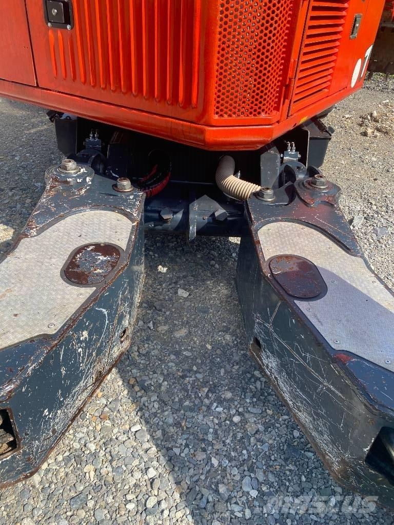 Euromach R75  4X4 Roomikekskavaatorid