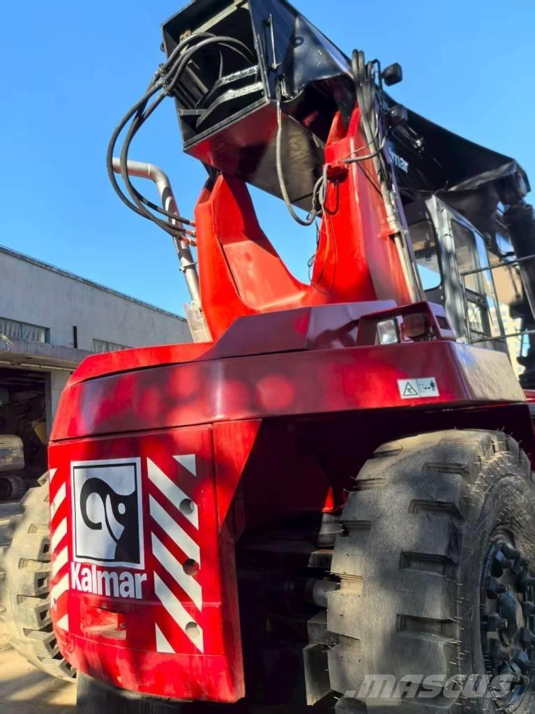 Kalmar DRT 450 Konteineritõstukid