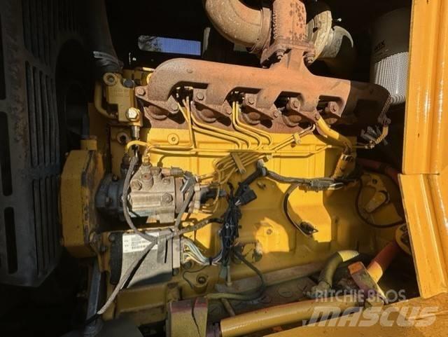John Deere 540 G III Väljaveotraktorid