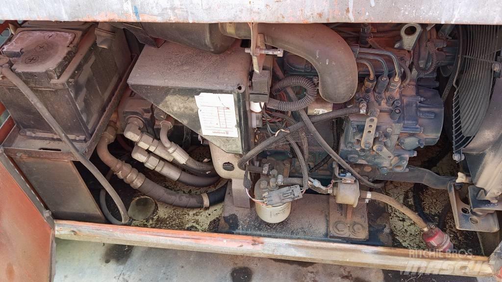 JLG 260 MRT Käärtõstukid